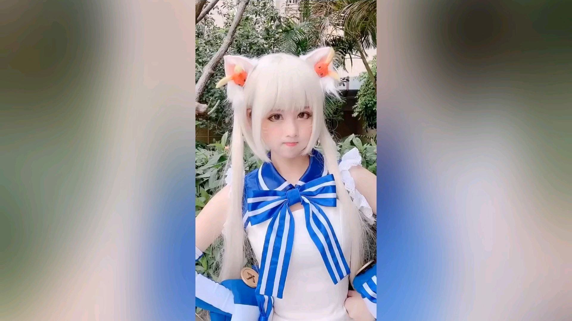 你能找出视频中的男孩子吗